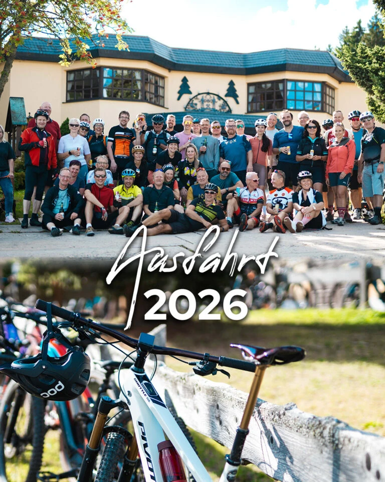 Gruppenbild von Zweirad Lorenz bei der jährlichen Ausfahrt
